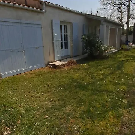 بيت للعطل Maison A 8 Min A Pied De La Avec Jardin Clos Et Ombrage *